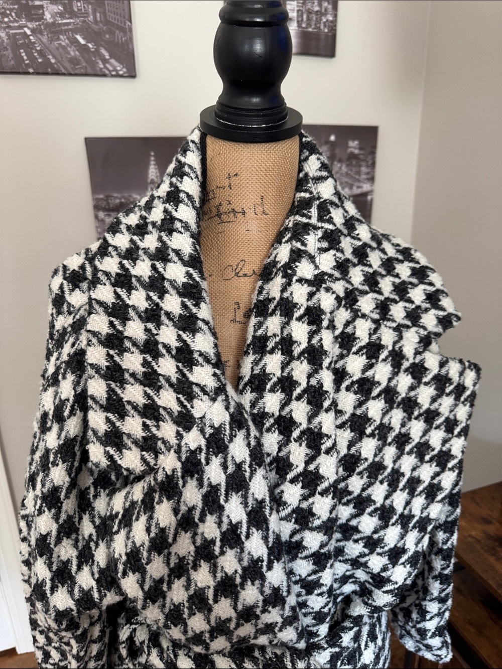L'Academie Black and White Houndstooth Wrap Coat - Picture 3 of 8